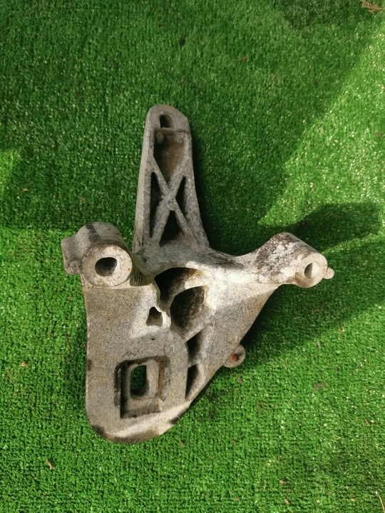 фото №6, Vw seat audi skoda 1k0199117a лапи коробки коробки передач