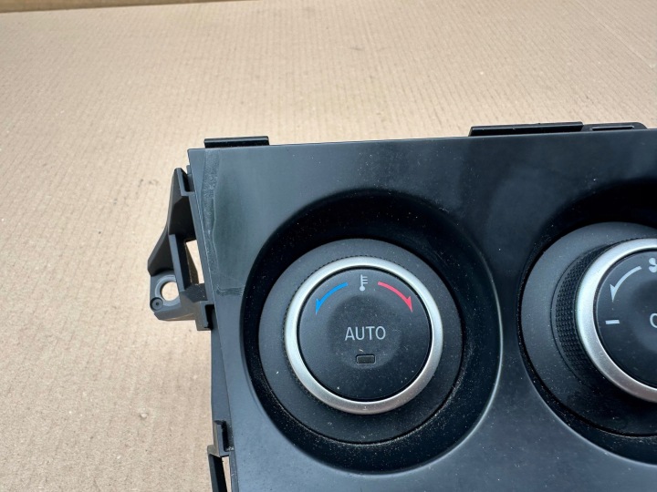 фото №8, Mazda 3 bl 09-13 панель воздуховод кондиционера vpcalh-18c612-ca