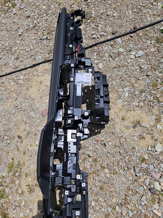 фото №5, Панель роздавальна оригінал капот консоль audi e-tron 4kl857001e