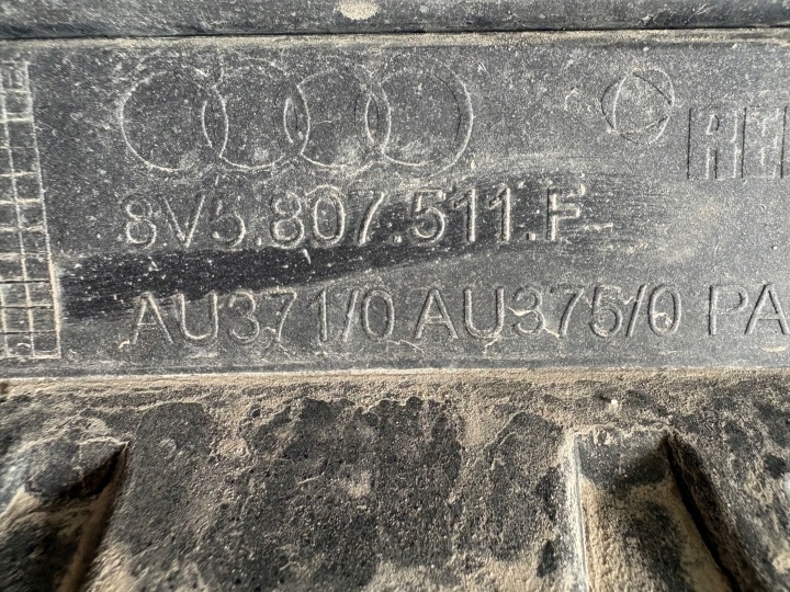 фото №13, Audi a3 8v 8v5 рестайлинг sedan бампер заднее диффузор зад 8v5807511f