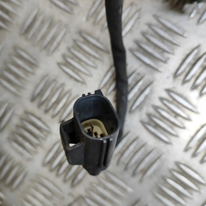 фото №7, Радиатор интеркулер ford focus iii bv618c607sb 24308006 1.0l 74kw 2012