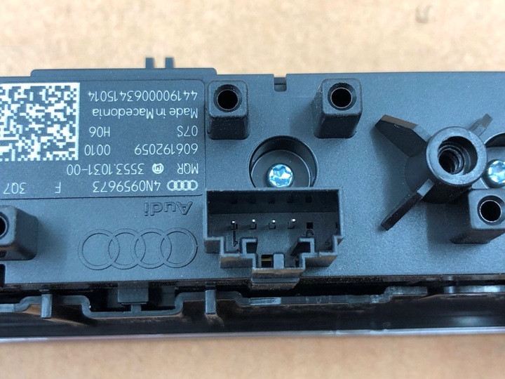 фото №9, Переключатель многофункциональный парковка pdc audi e-tron 55 4ke 4n0959673