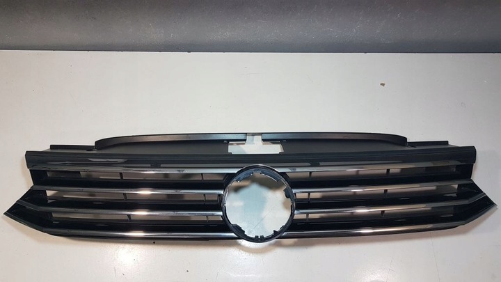 фото №1, Решётка решётка радиатора vw passat b8 хром 3g0853653