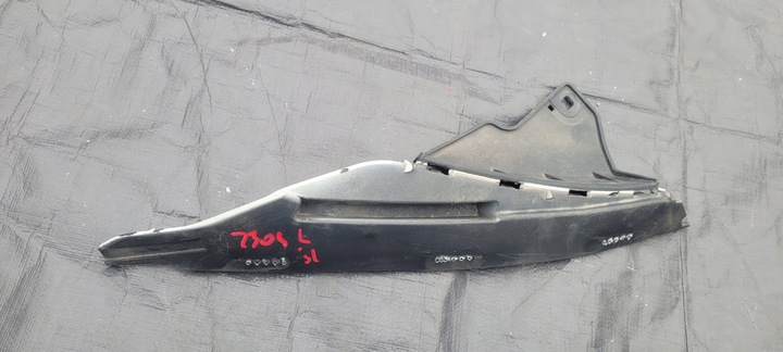 фото №7, Ковзун кріплення бампер перед mercedes w247 amg // 2304