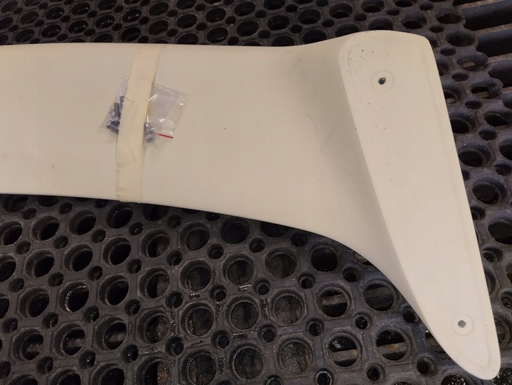 фото №11, Спойлер задний зад mitsubishi lancer 2 ii