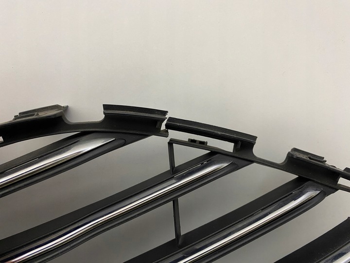 фото №4, Ford fiesta mk7 рестайлинг решётка решётка радиатора решётка хромированные элементы 13-