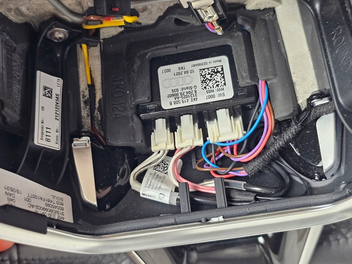 фото №11, Руль мультифункция кожа лепестки audi a8 d5 4ke419091m