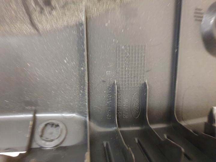 фото №10, Skoda octavia iii обивка крышки хэтчбек