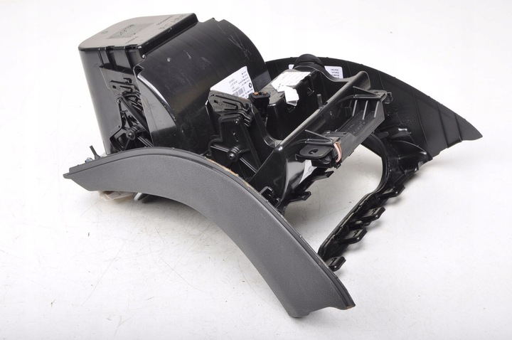 фото №6, Mercedes w176 бардачок туннеля a1766809700