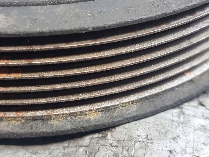 фото №6, Колесо пасове вала колінчастого citroen c5 x7 iii 1.6 hdi 10r