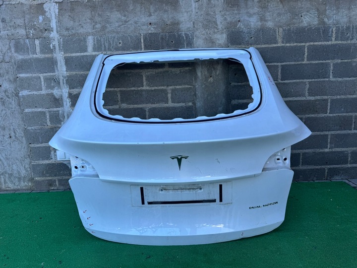 фото №1, Tesla y 20- крышка багажника org eu
