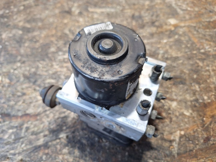 фото №6, Насос модуль управления abs 06.2109-0811.3 00210205764 suzuki swift iii iv mk6