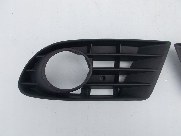 фото №13, Галоген протитуманні фари лівий праві решітка vw golf v + plus 5m0 5m0853665c