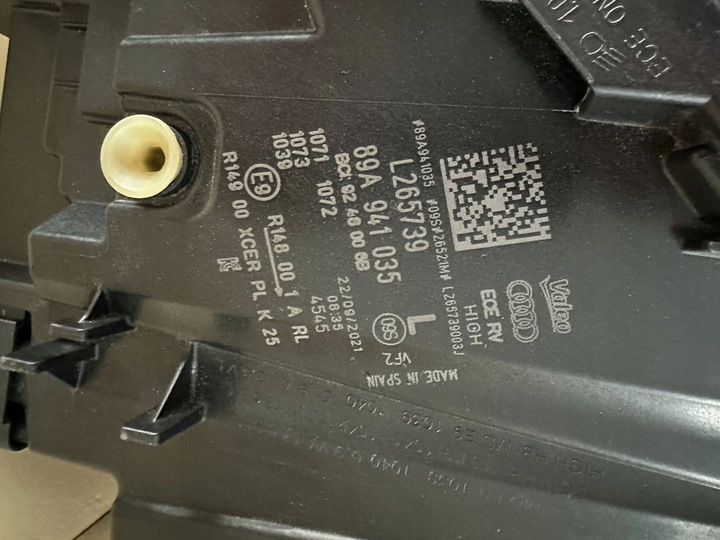 фото №11, Audi q4 sportback e-tron 2022 лампа передня