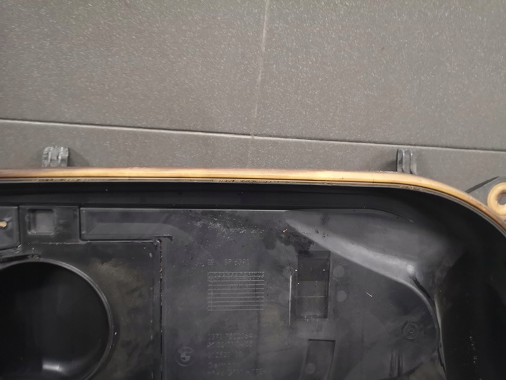 фото №10, Корпус фільтра повітря bmw 7 f01 3.0d 7812064