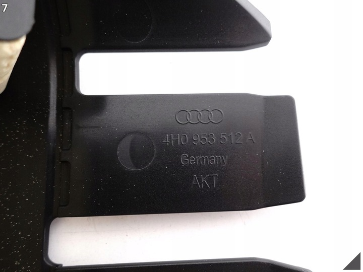 фото №8, Audi a8 s8 4h0 d4 рестайлинг 09-17 нижняя защита колонки рулевого установка