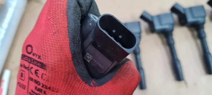 фото №11, Sq5 80a q5 рестайлінг котушка запалювання 3.0 tfsi 06h905110p s4 b9 8w s5 sq7