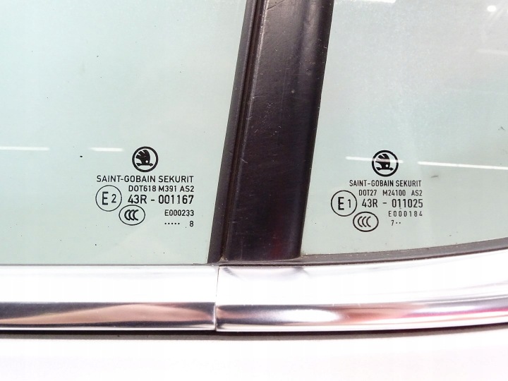 фото №12, Двері скло ліве зад ліві задні skoda superb iii sedan la7w