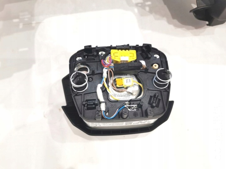 фото №5, Audi q4 e tron панель роздавальна консоль подушка безпеки подушка комплект