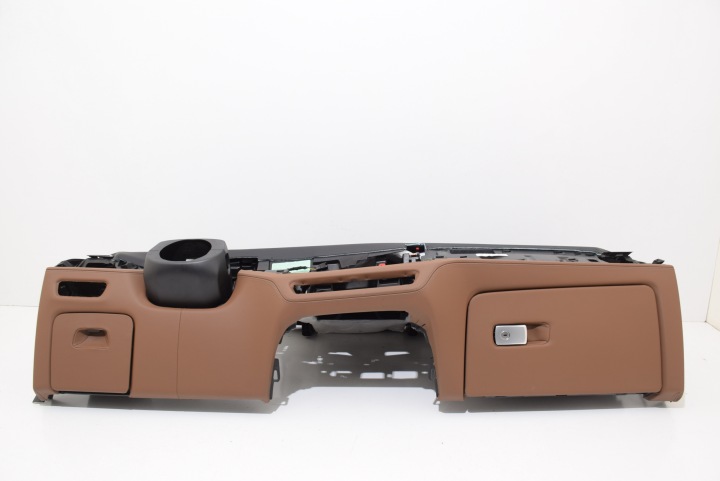 фото №10, Bmw x5 g05 x5m f95 lci рестайлінг торпедо роздавальна консоль шкіра hud tarumabraun