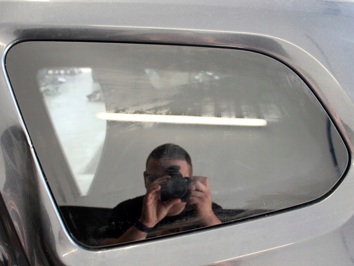 фото №1, Стекло кузовная левая задняя dacia duster ii 17- r