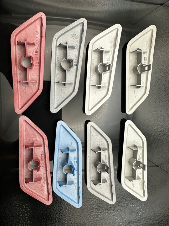 фото №12, Заглушка склоомивача лампа rav4 xa50 2018 - всі кольори 85353-42010