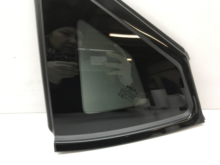 фото №3, Стекло стекло кузовная левая kia ev6 87810-cv100