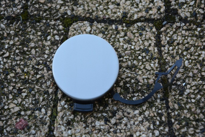 фото №1, Заглушка фаркоп перед lb9z vw golf 7 vii 5g0807241d