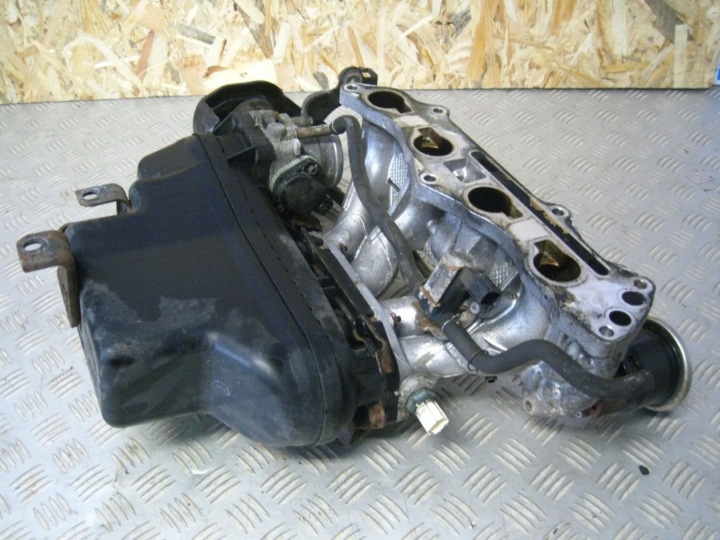 фото №8, Honda civic vii 01-05 sedan 1,3 ima коллектор впускной