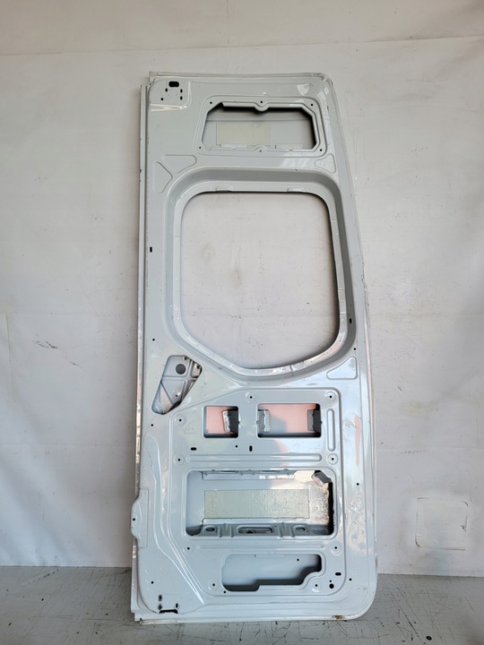 фото №13, Mercedes sprinter tourer w907 двері ліві задні зад
