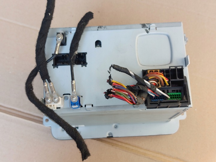 фото №5, Радио rns s315 навигация 3c0035279g + код vw passat b7 tiguan touran golf