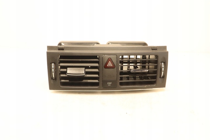 фото №1, Решётка воздуховод средняя mercedes c класс w204