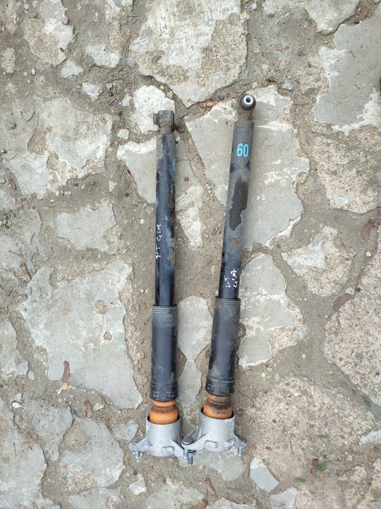 фото №1, Mercedes gla w156 1.5dci амортизатор зад задній l/p