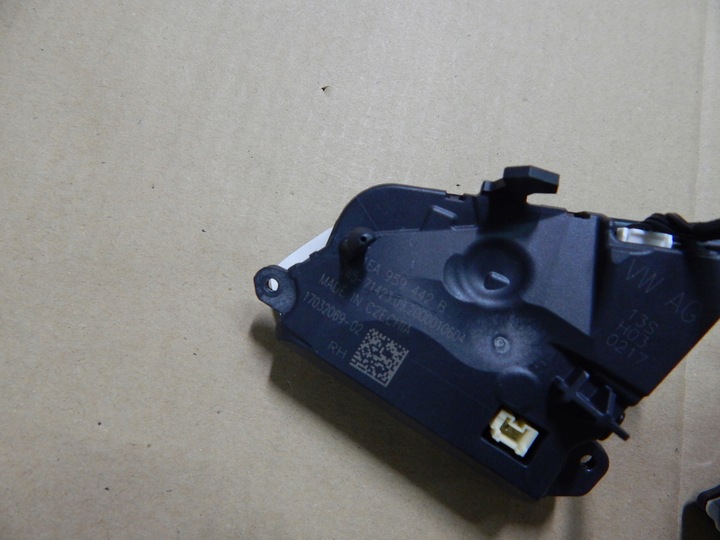 фото №7, Vw golf viii gti r-line arteon r-line - кнопки кермо 1ea959442b