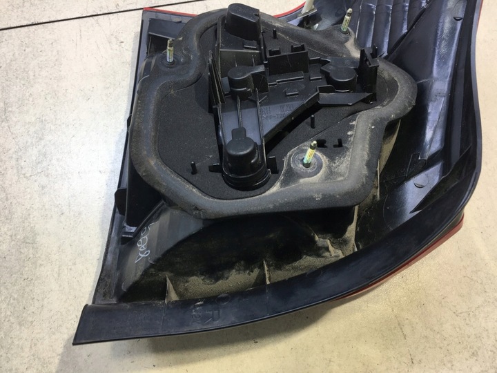 фото №6, Лампа праві зад corolla e12 1.6