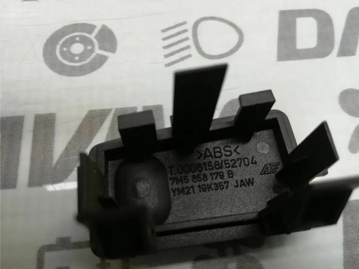 фото №8, Пустой кнопка pulpitu nawigacyjnego 2005 ym2119k357jaw 7m5858179b kw hp