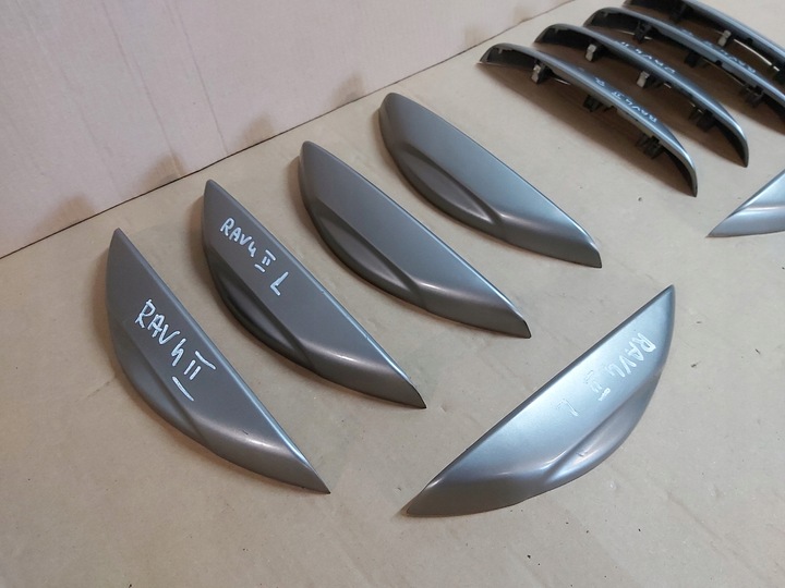 фото №5, Toyota rav4 ii рамка радио защита dekor правая