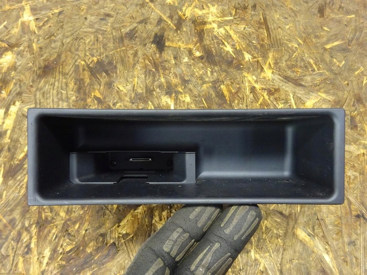 фото №9, Audi a3 8p tt 8j модуль интерфейс ipod 8e0857925d