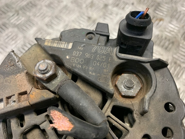 фото №3, Audi a3 8l 1.6 генератор 037903025e