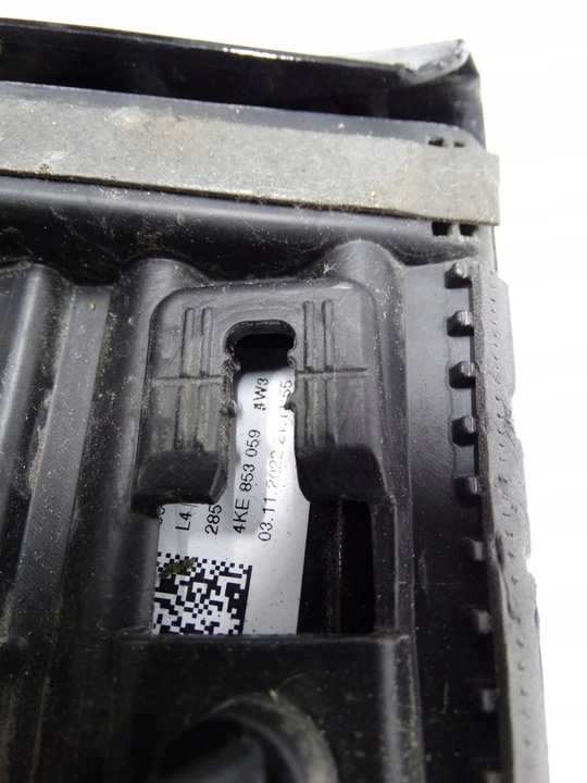 фото №12, Audi q8 e-tron планка двері лівий перед 4ke853059