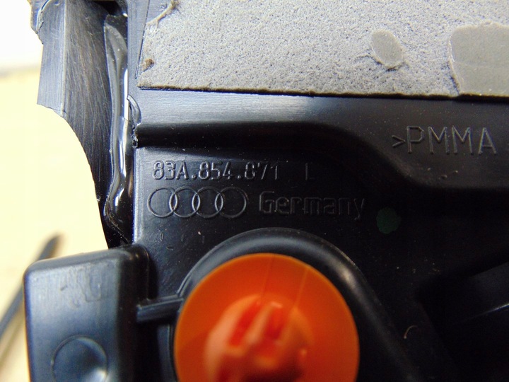 фото №9, Спойлер планка кришки багажника ліва audi q3 83a 83a854871