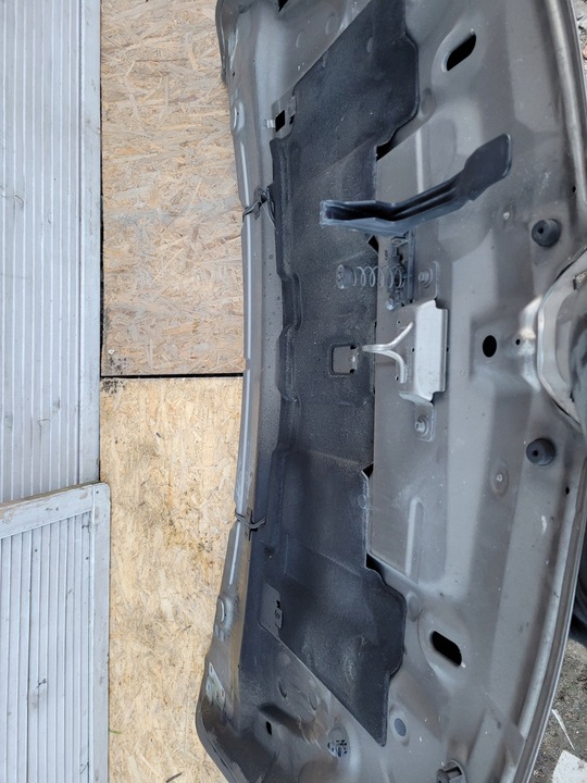 фото №9, Капот крышка двигателя перед renault megane iii