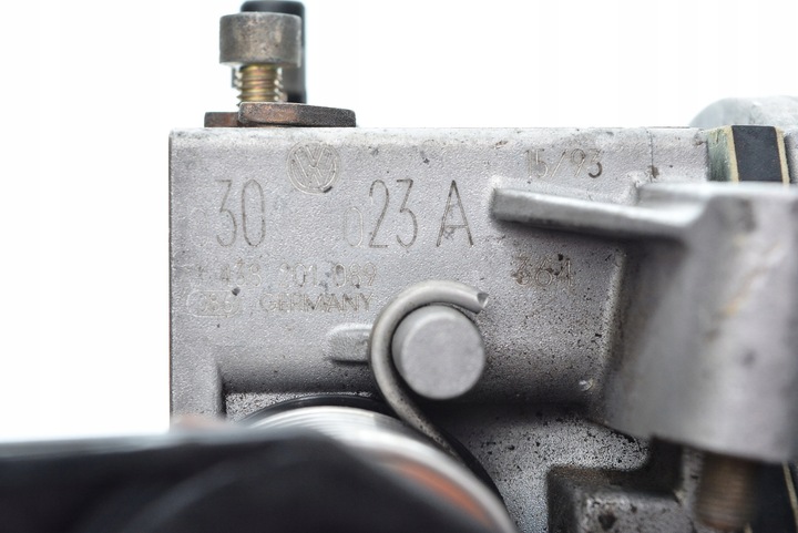 фото №10, Форсунка polo 1.0 030133023a 0438201089 опис