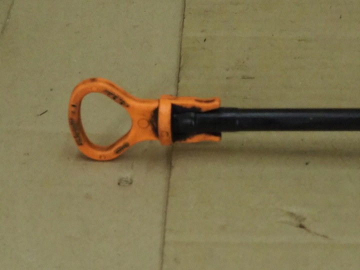 фото №8, Щуп вимірювач рівня масла vw transporter iv t4 2.5 tdi 028115611j