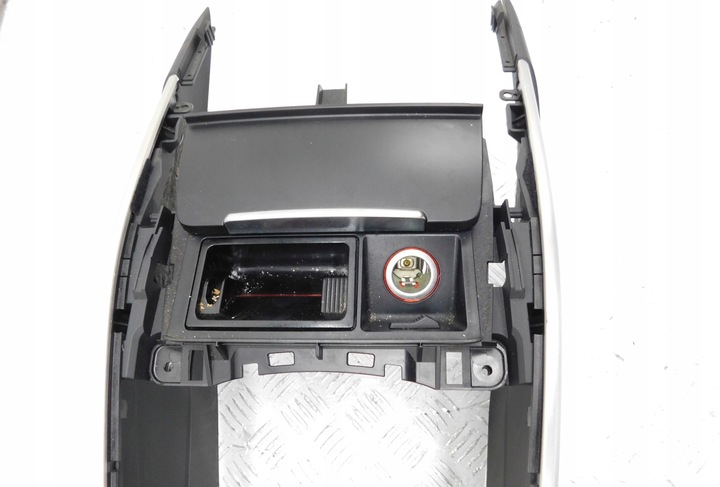 фото №10, Подлокотник туннель средний - audi a4 s4 b8 рестайлинг a5 8t eu