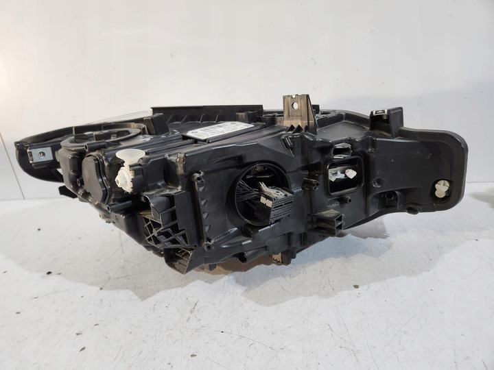 фото №7, Bmw 3 f30 f31 lci лампа передняя led левая - 17042