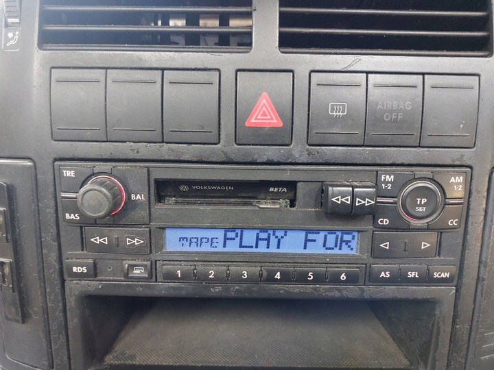 фото №14, Радио проигрыватель + панель воздуховод + рамка подстаканник polo iv 1j0035152f