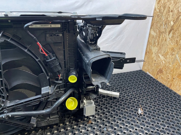фото №12, Передняя панель усилитель балка радиатор bmw 4 g26 2.0b 420i м-пакет