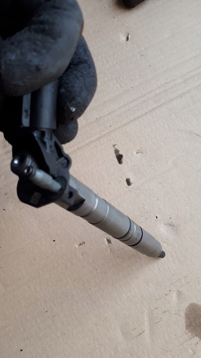 фото №11, A4 b8 a5 інжектор 2.7 3.0 tdi 0986435357