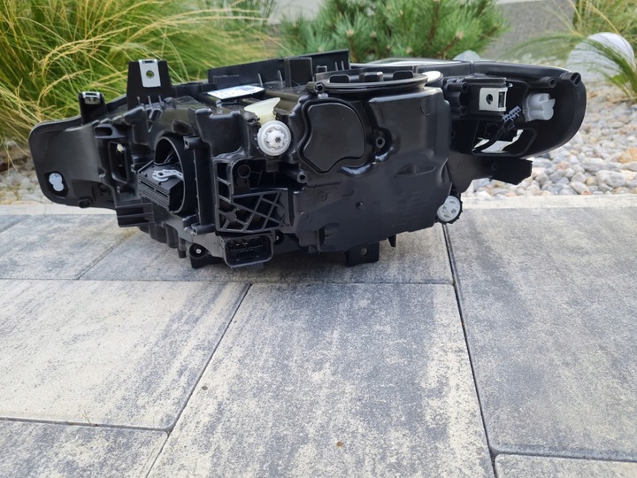 фото №13, Bmw 3 f30 f31 рестайлинг lci лампы полный led тень line чёрные 8492473 8492474